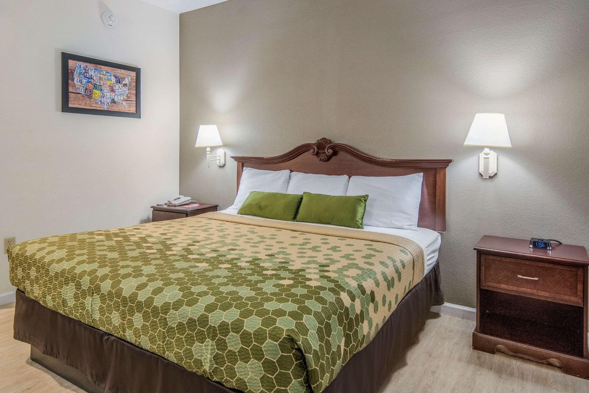 Econo Lodge Weatherford Bagian luar foto